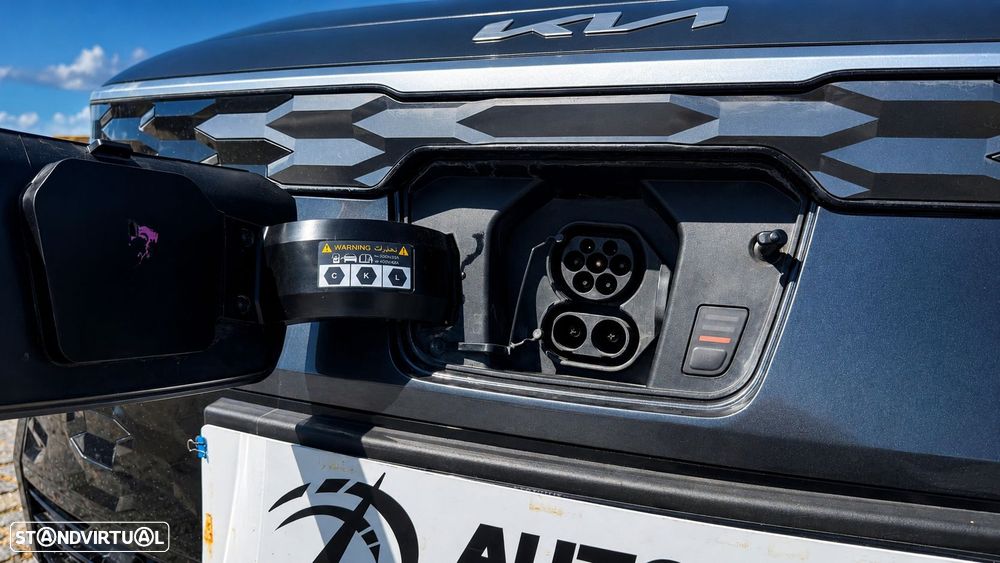 Kia Niro EV 64kWh Drive - 36