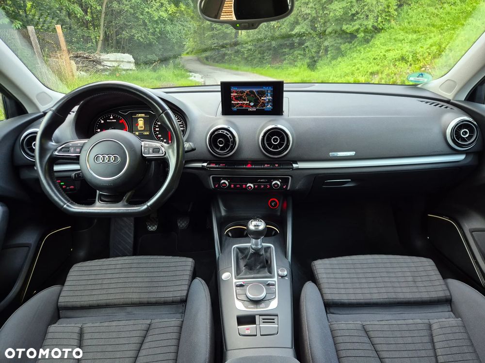 Audi A3 Sportback 2.0 TDI (clean diesel) quattro Ambition - 15