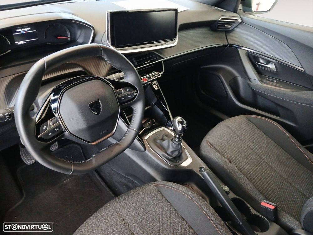 Peugeot 2008 1.2 PureTech Style - 10