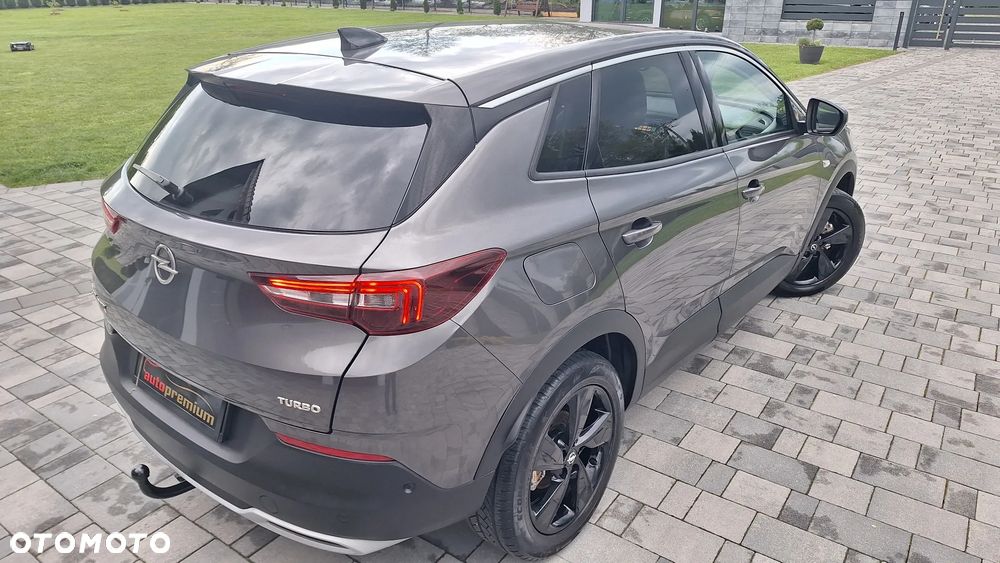 Opel Grandland X 1.2 Start/Stop Color Line - 3