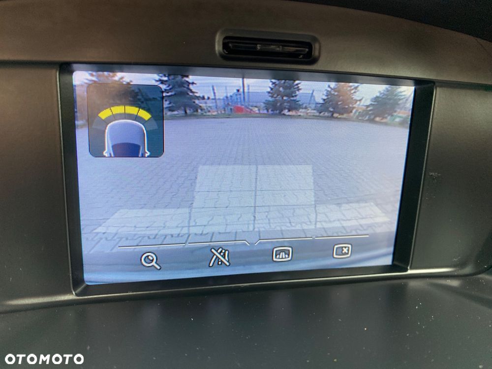 Ford Kuga 2.0 TDCi 4x4 Titanium - 24