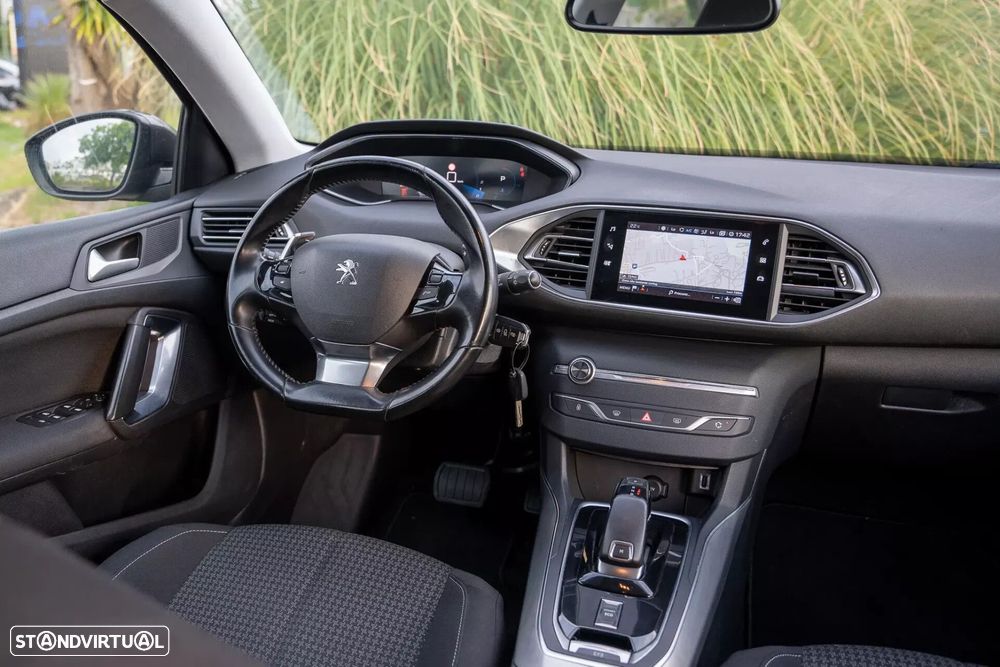 Peugeot 308 SW 1.5 BlueHDi Active EAT8 - 8