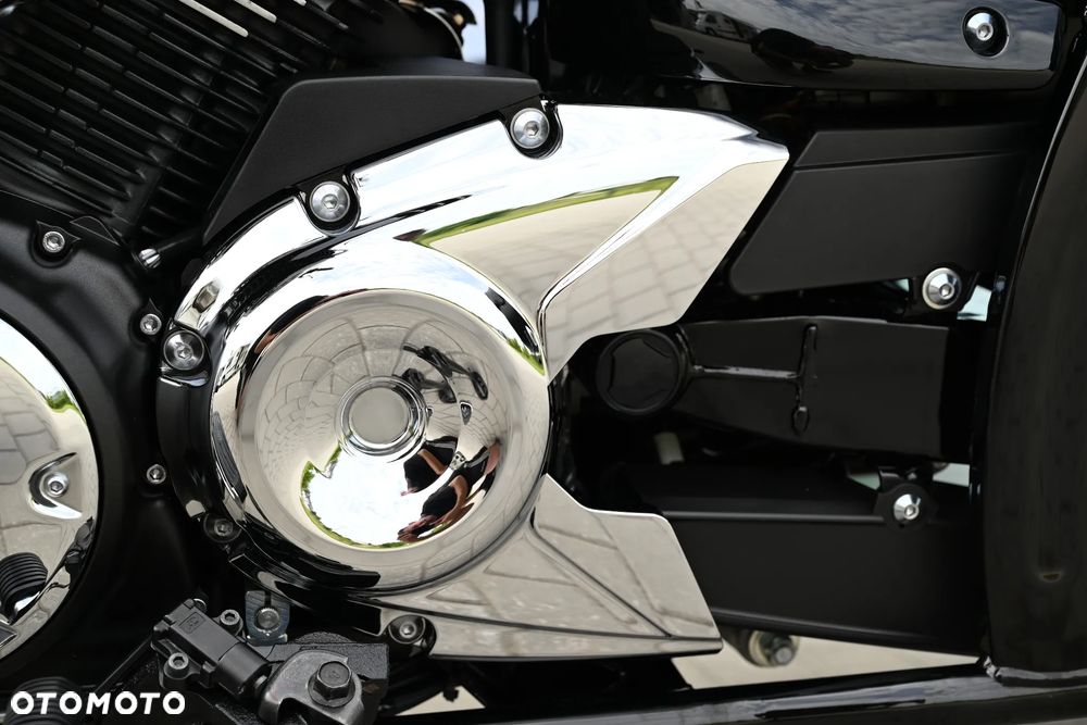 Yamaha XVS - 12
