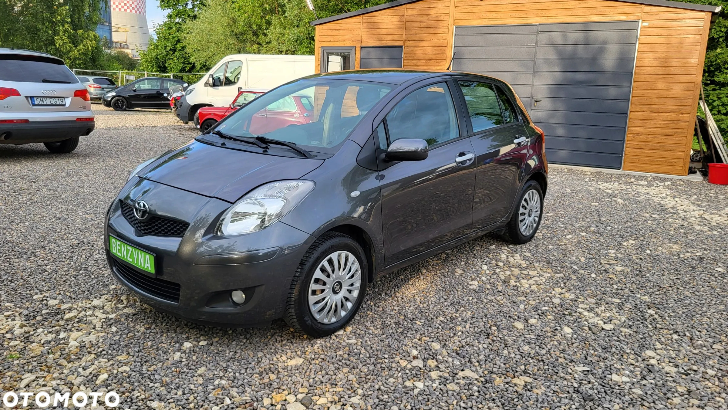 Toyota Yaris 1.0 Premium - 33