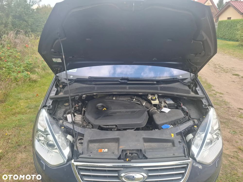 Ford Galaxy - 6