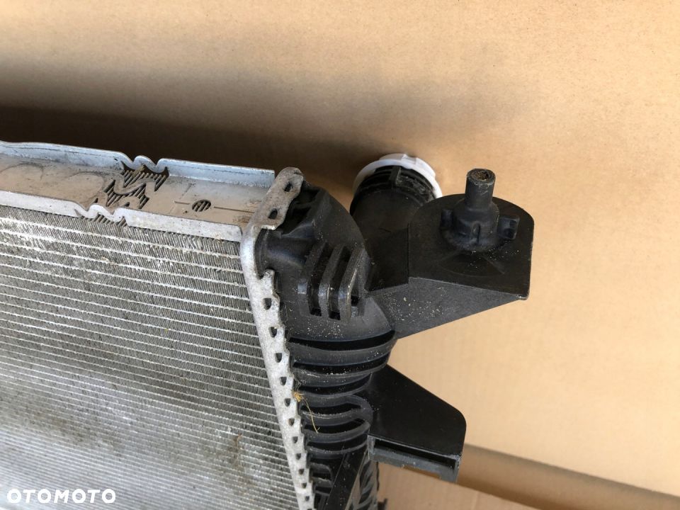 CHŁODNICA WODY MACAN AUDI A4 A5 A6 A7 2.7 3.0 3.2 - 7