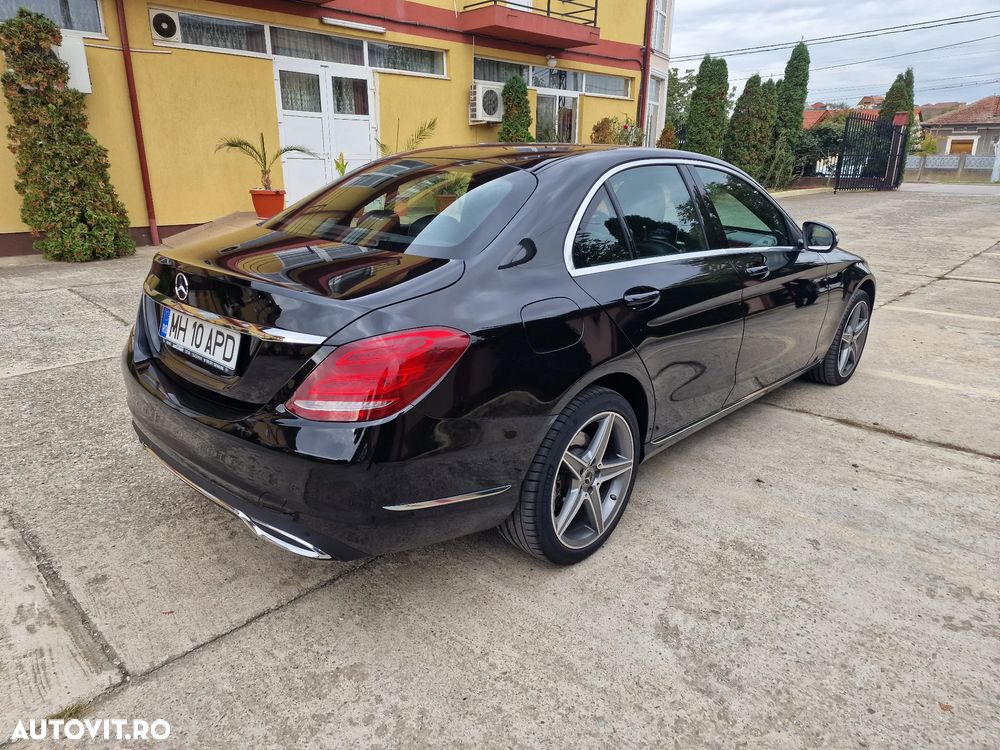 Mercedes-Benz C 250 (BlueTEC) d 4Matic 7G-TRONIC Avantgarde - 4