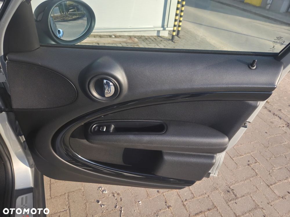 MINI Countryman Cooper SD ALL4 - 19