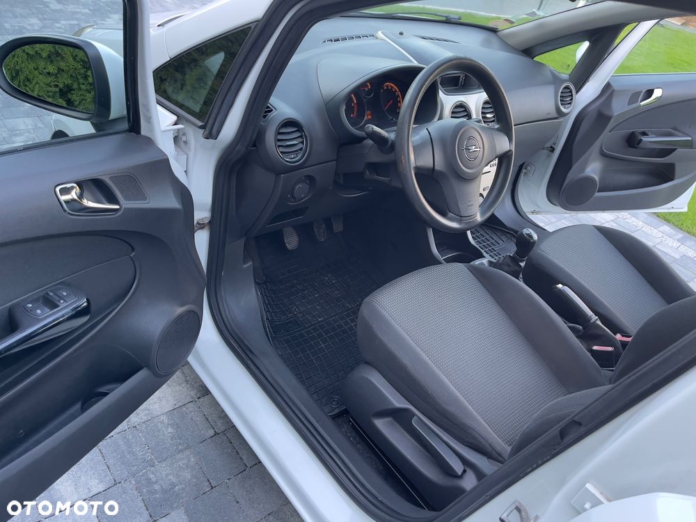 Opel Corsa - 15