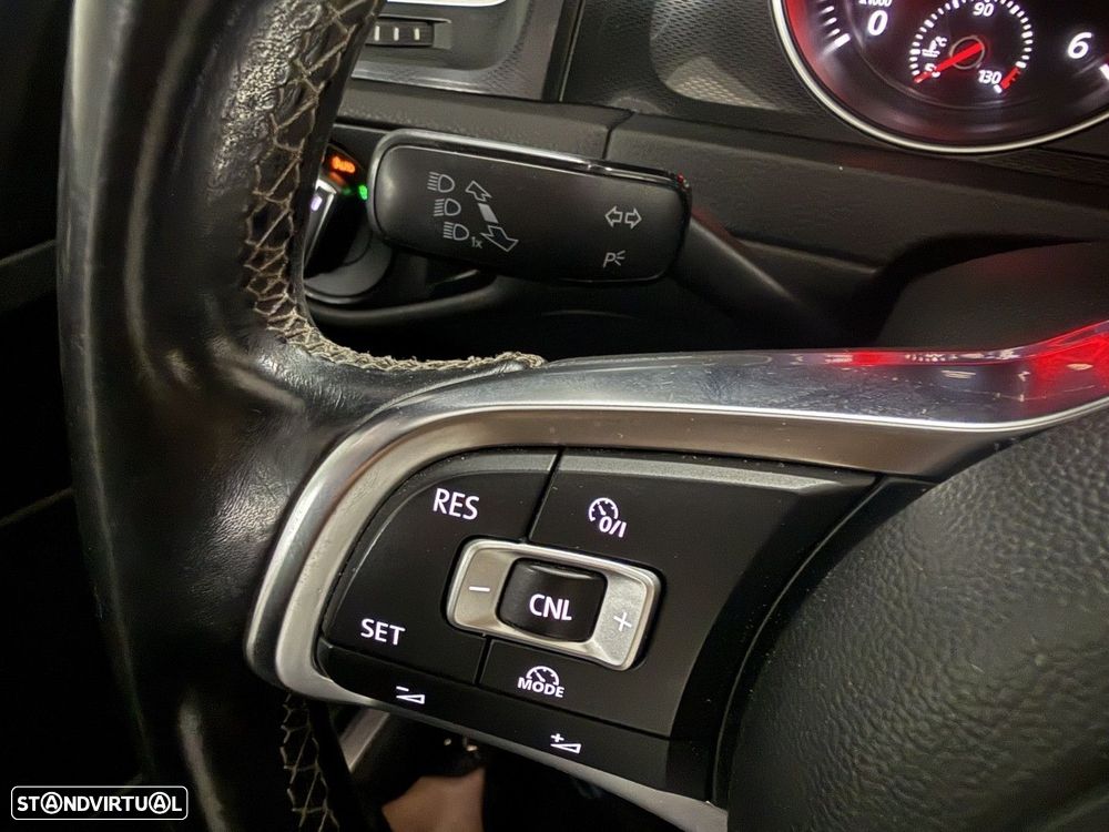 VW Golf 2.0 TDI GTD - 17