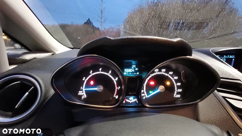Ford Fiesta 1.0 EcoBoost Trend - 12