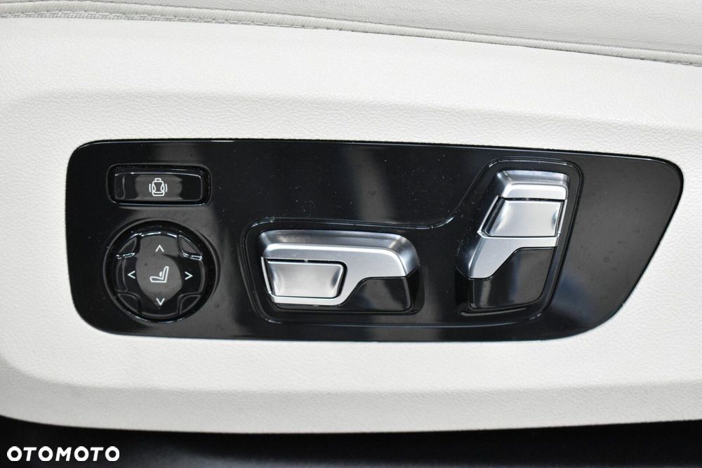 BMW X7 - 13