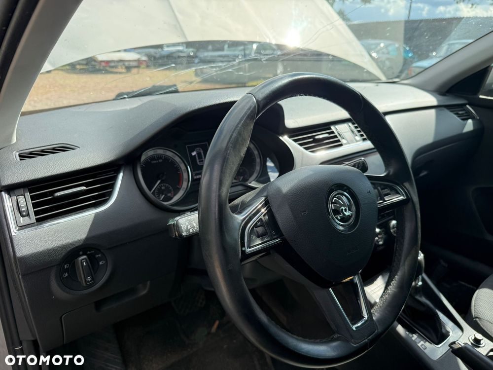 Skoda Octavia 2.0 TDI Style DSG - 16
