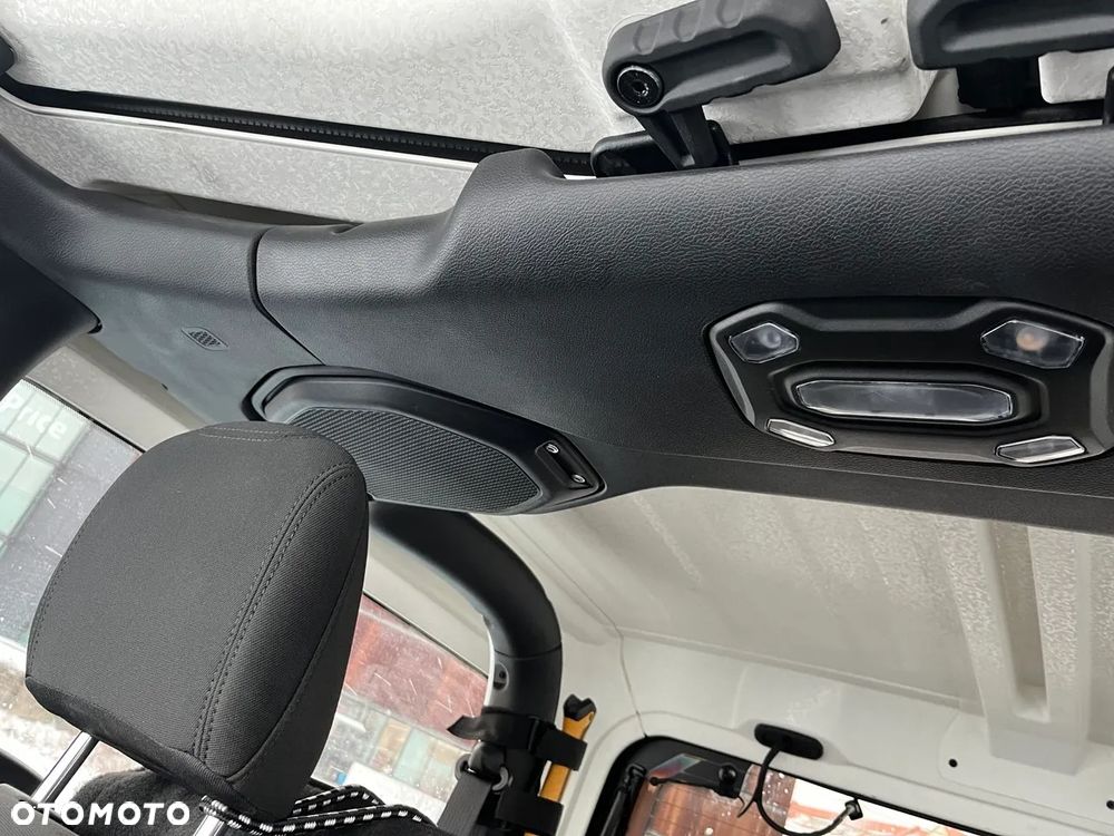 Jeep Wrangler 3.6 X - 17