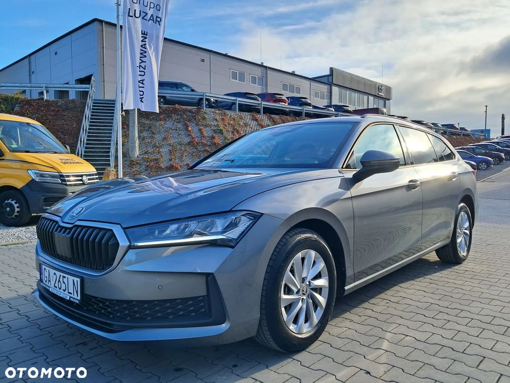 Skoda Superb 1.5 TSI mHEV Essence DSG - 33