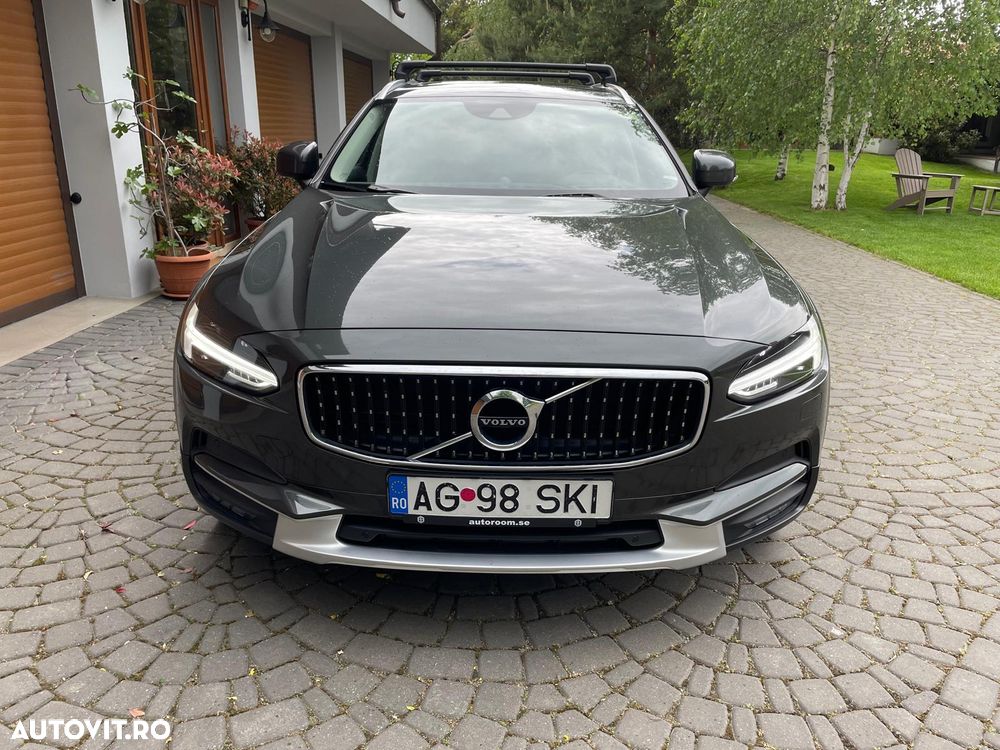 Volvo V90 D5 AWD Geartronic Inscription - 2