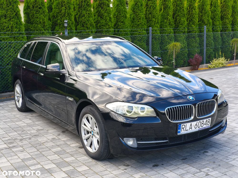 BMW Seria 5 520d Luxury Line - 14