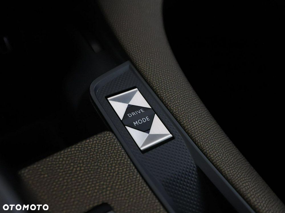 DS Automobiles DS 7 Crossback 2.0 BlueHDi So Chic - 30