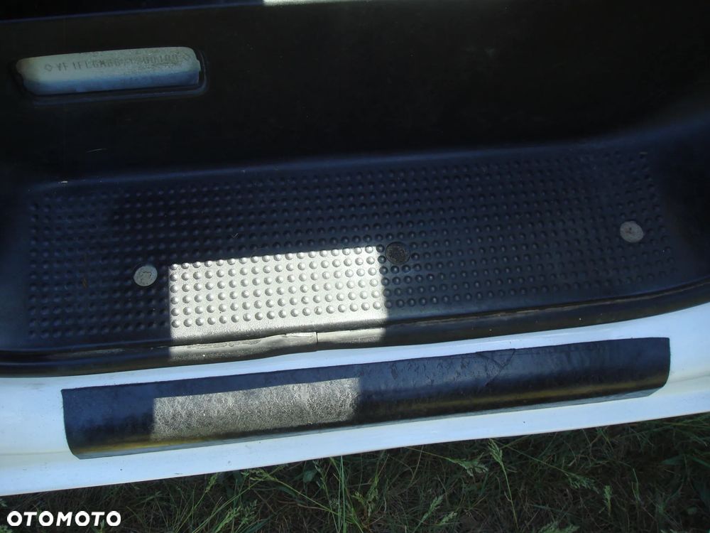 Renault Trafic - 9
