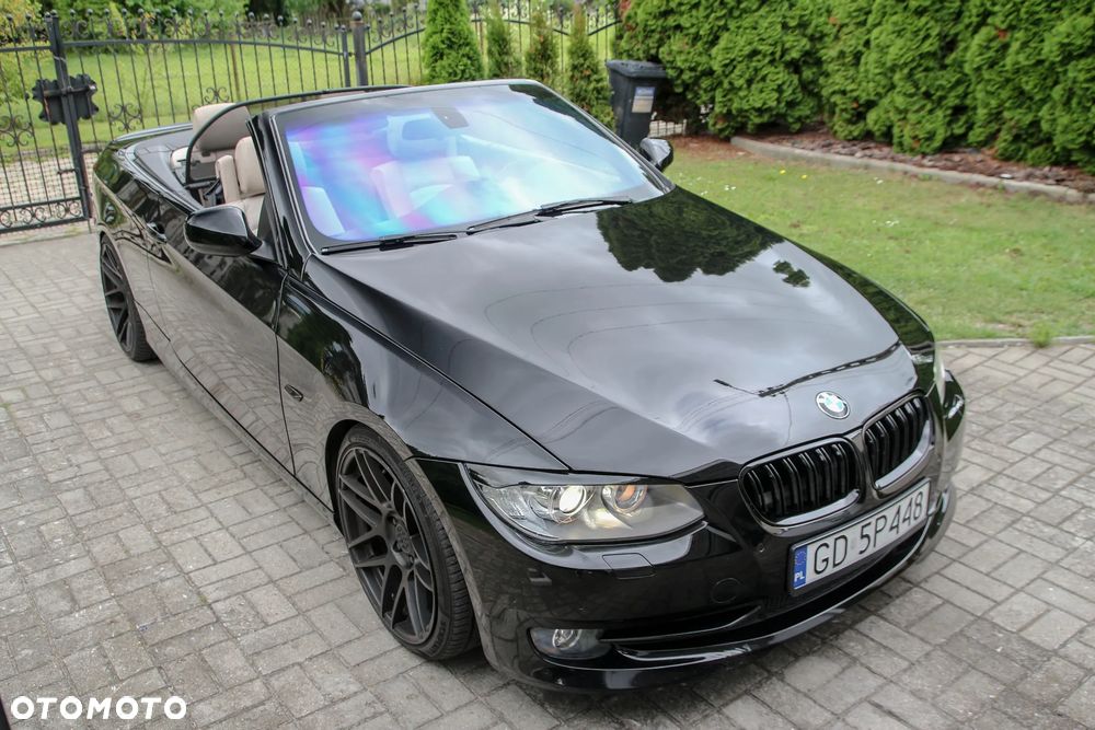 BMW Seria 3 320i - 3