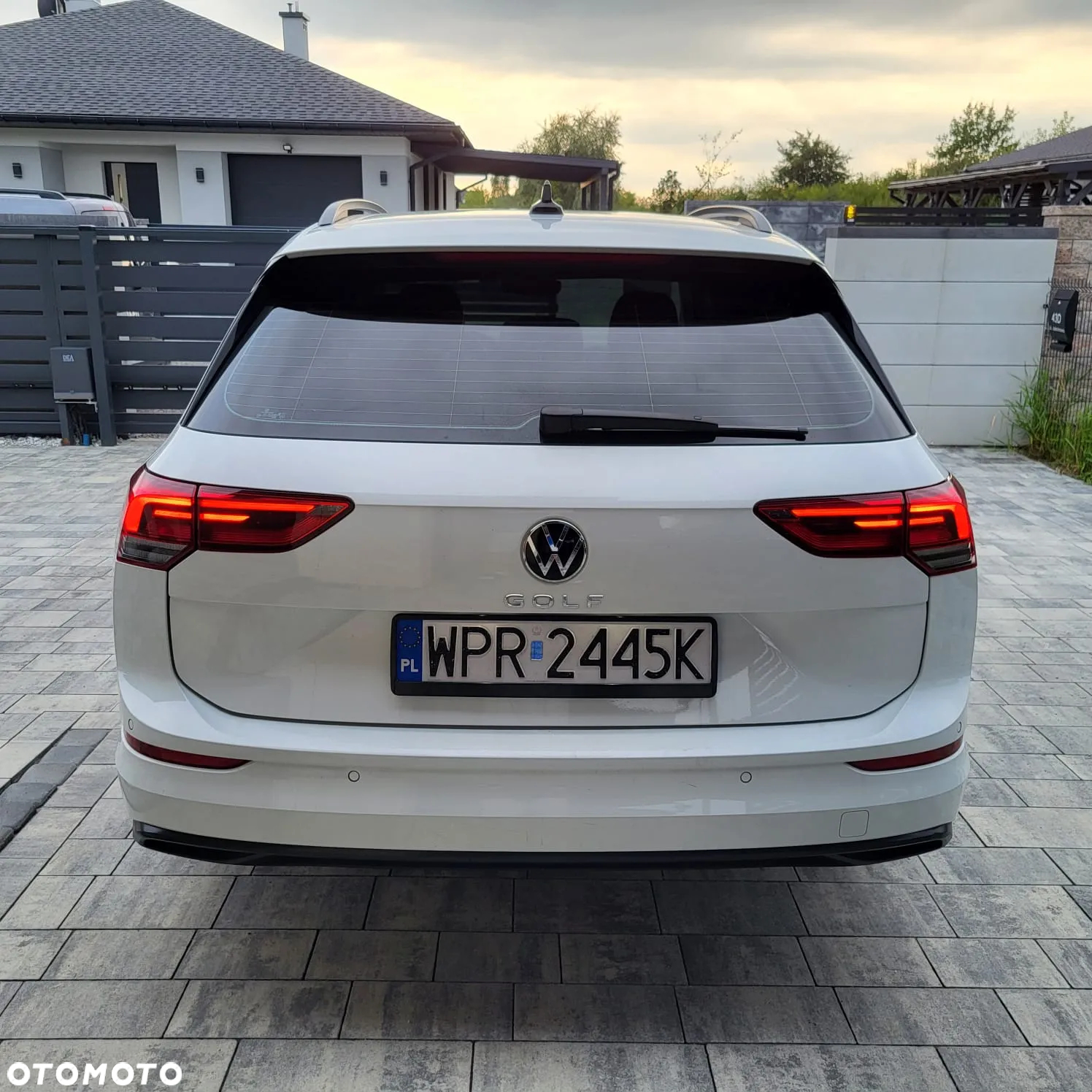 Volkswagen Golf - 3