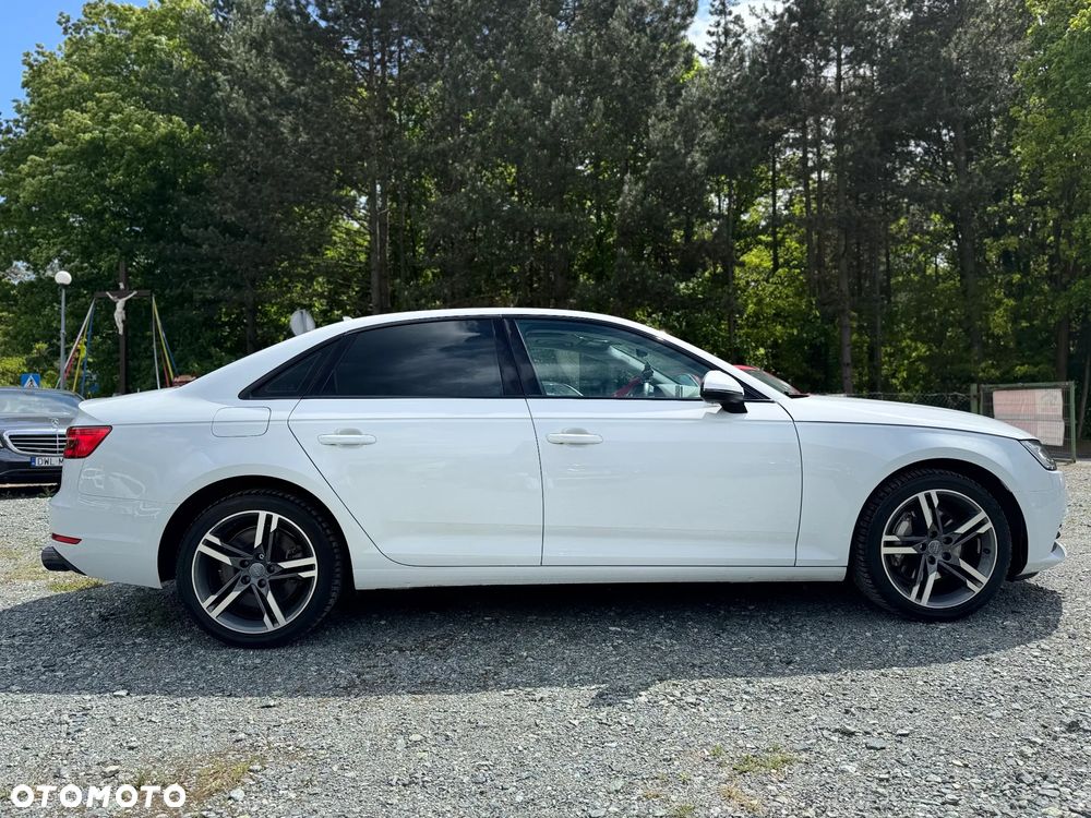 Audi A4 Limousine - 20