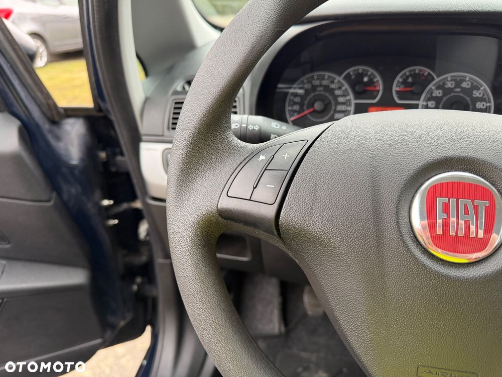 Fiat Grande Punto 1.2 8V - 27