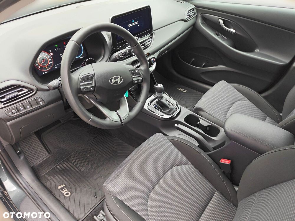 Hyundai i30 1.6 T-GDI Modern DCT - 10