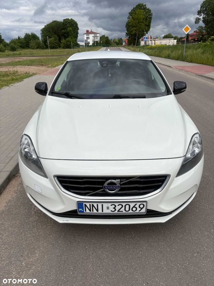 Volvo V40 - 2