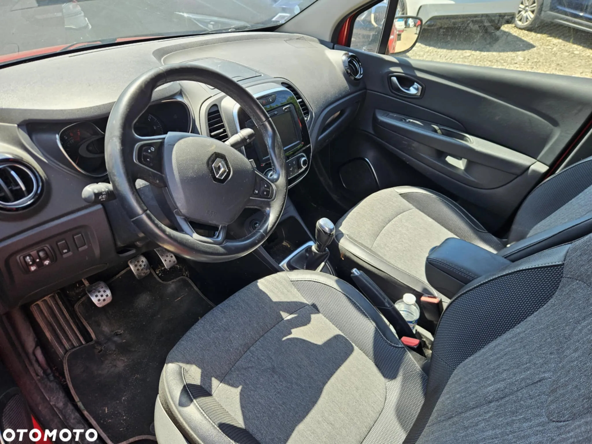 Renault Captur (ENERGY) TCe 90 INTENS - 6