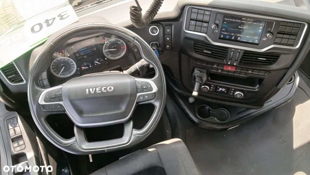 Iveco S-WAY AS440S46T/P 2LNG - 13