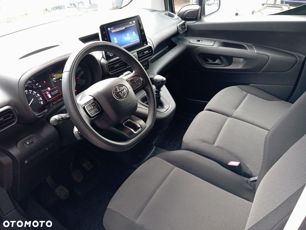 Toyota PROACE CITY - 10