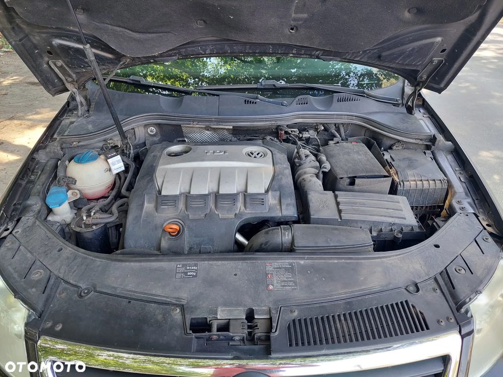 Volkswagen Passat - 6