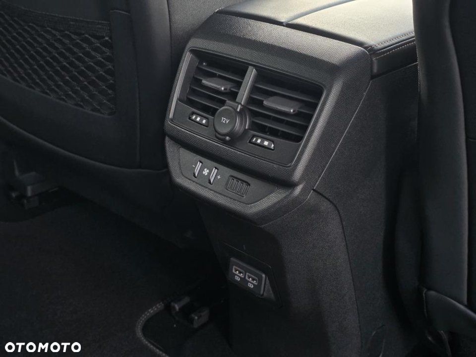 Peugeot 5008 - 14