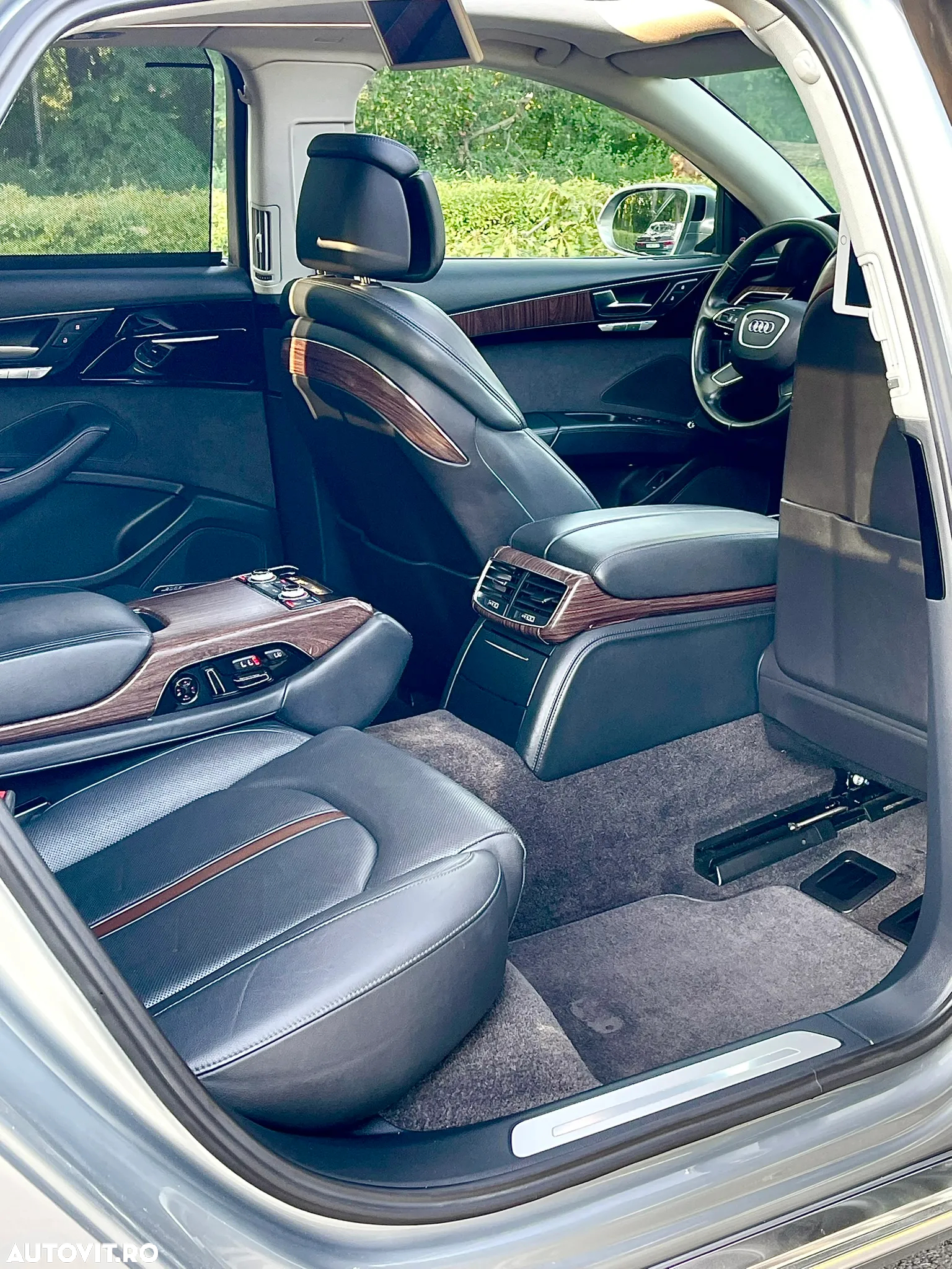 Audi A8 3.0 TDI DPF clean diesel quattro tiptronic Lang - 28