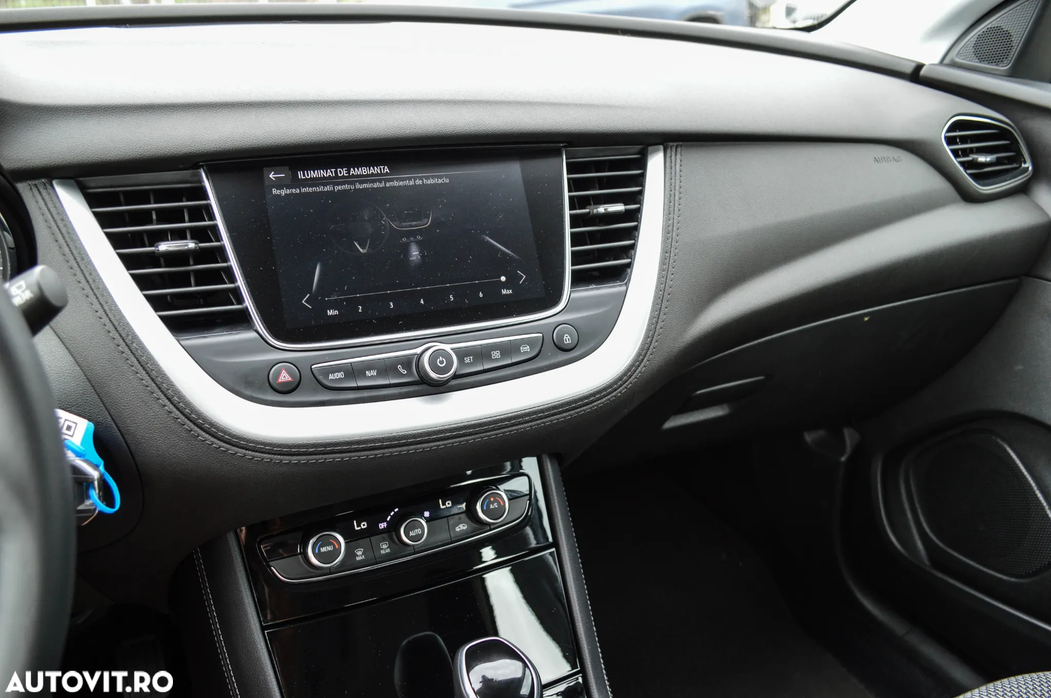 Opel Grandland X 1.5 D Start/Stop Automatik Business Edition - 24
