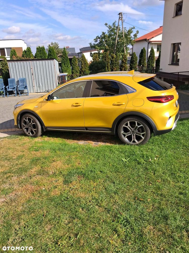 Kia XCeed 1.5 T-GDI M - 9