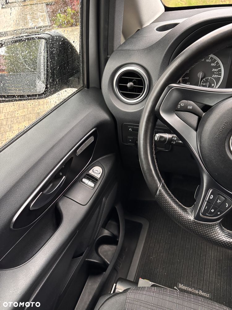 Mercedes-Benz Vito CDI Tourer Pro 447.703 - 13