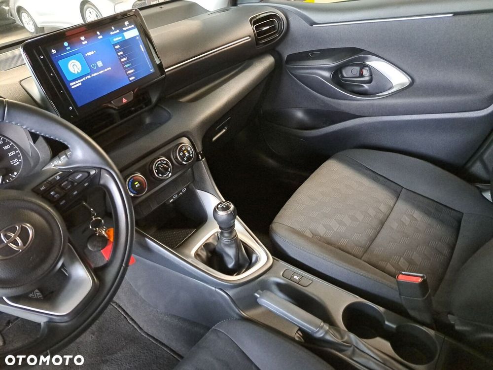 Toyota Yaris 1.5 Comfort - 27