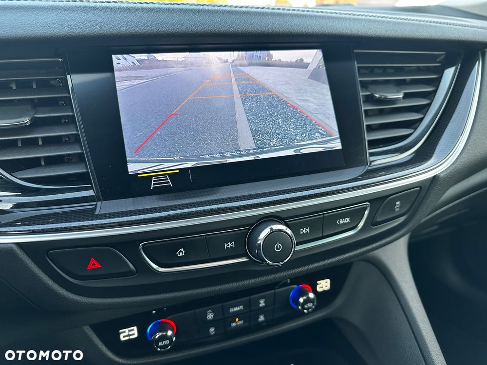 Opel Insignia - 38