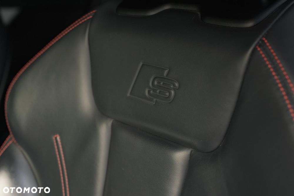 Audi A4 Avant 45 TFSI mHEV Quattro S Line S tronic - 33