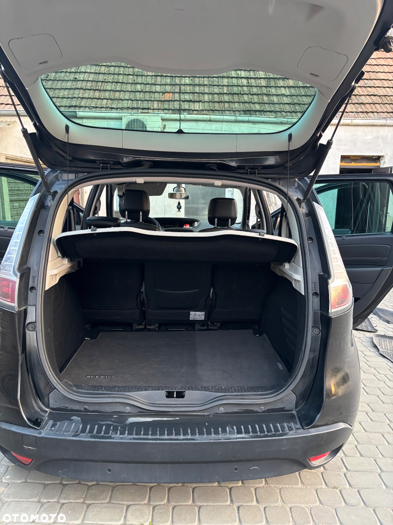 Renault Scenic - 12