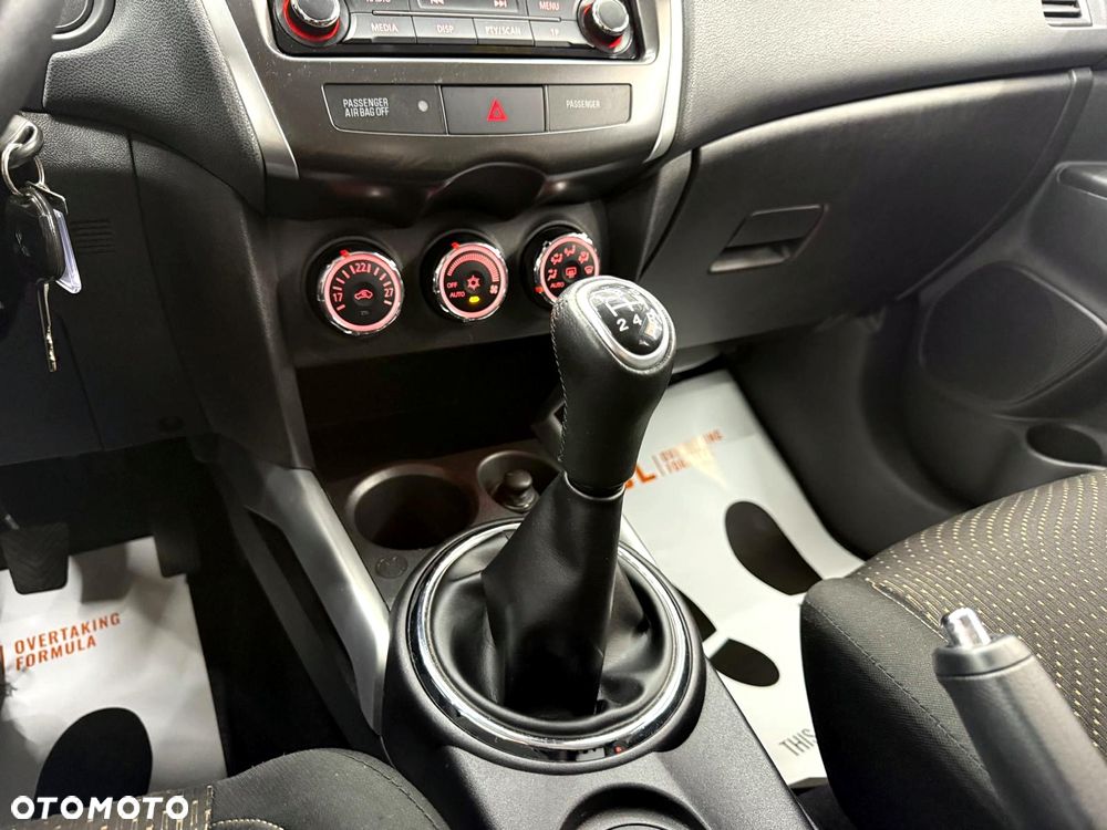 Mitsubishi ASX 1.6 2WD Instyle - 19