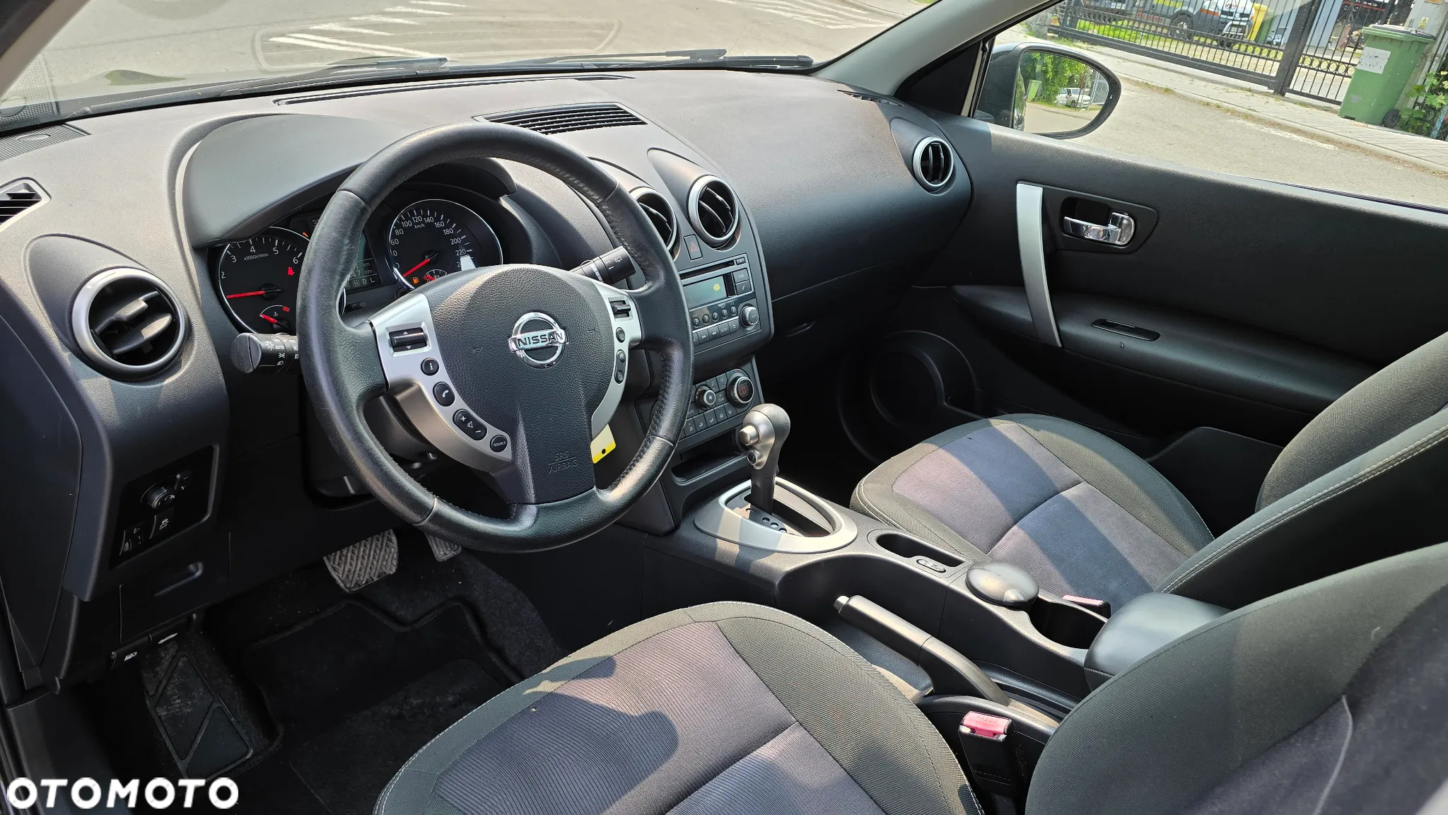 Nissan Qashqai 1.6 Visia CVT - 5