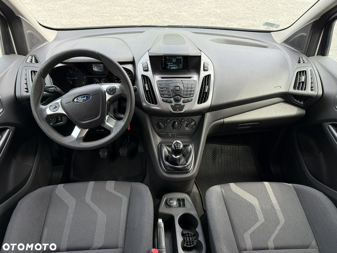 Ford Transit Connect - 14