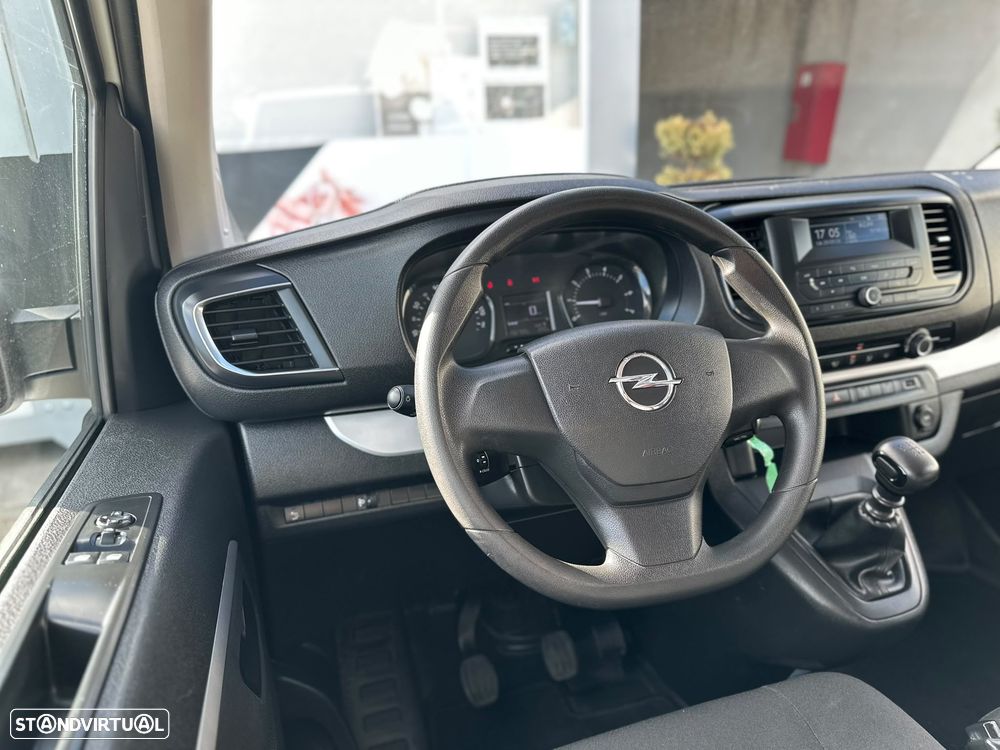Opel Vivaro 2.0 CDTi L2H1 - 17