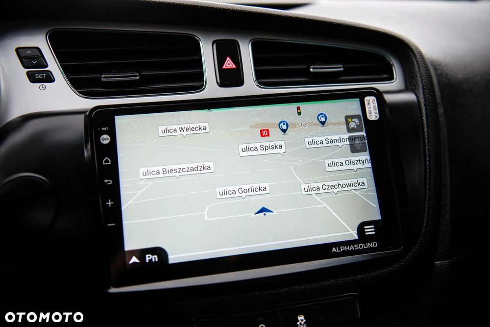 Kia Ceed 1.6 GDI ISG Vision - 28