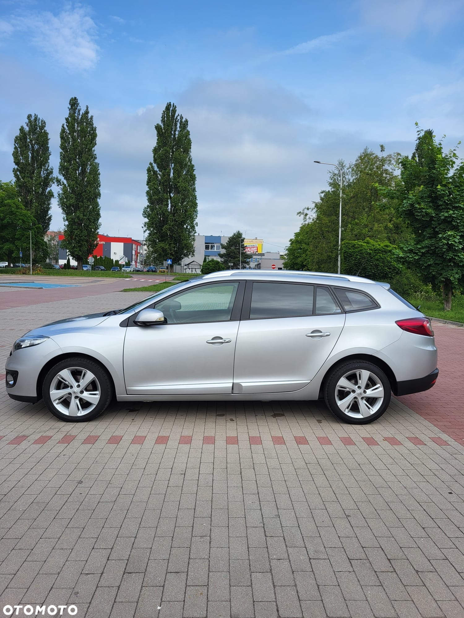 Renault Megane Grandtour ENERGY dCi 110 Start & Stopp Dynamique - 4