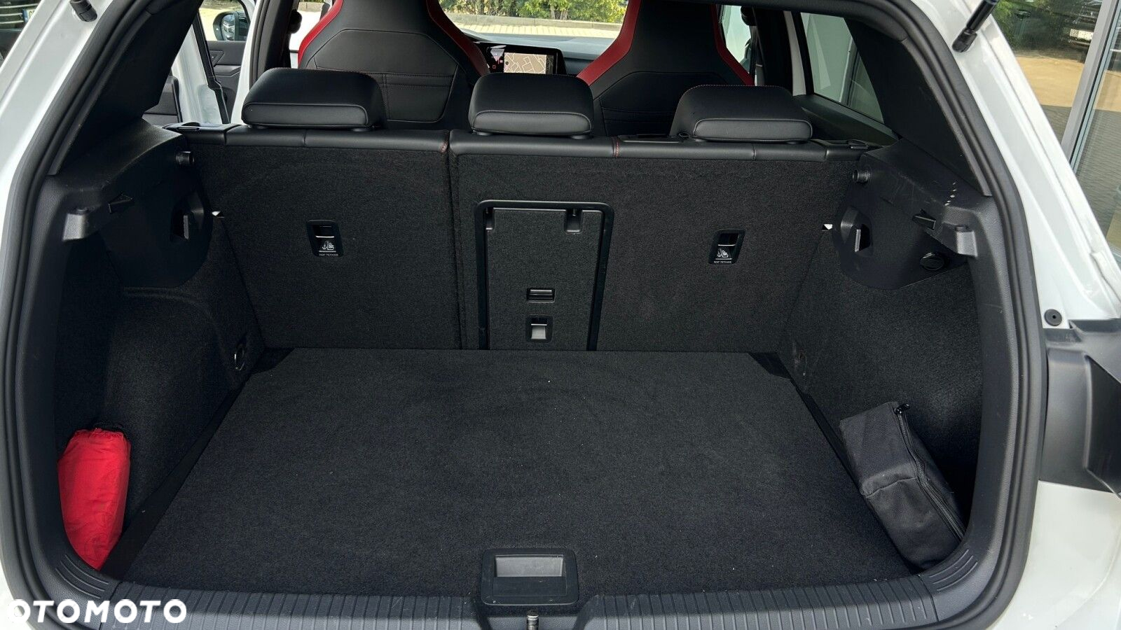 Volkswagen Golf - 14