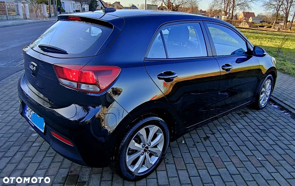 Kia Rio - 6